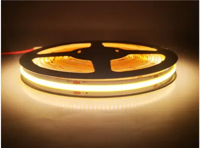 Stráice faoi stiúir cob solúbtha 3000k bán dimmable bán 320ds